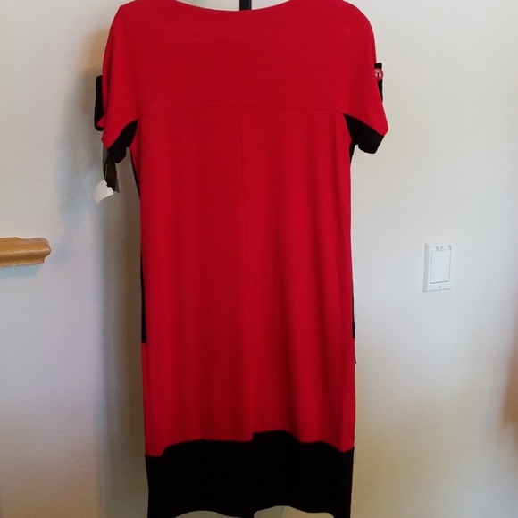 Dress - Picture 4 of 8